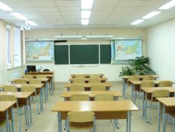 В МБОУ СОШ № 8 создан один учебный кабинет, используемый только для образовательного процесса детьми с умственной отсталостью ( кабинет № 320)