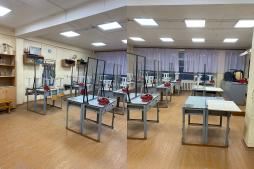 Объект оборудован солярными, слесарными станками, учебным оборудованием и инструментами.